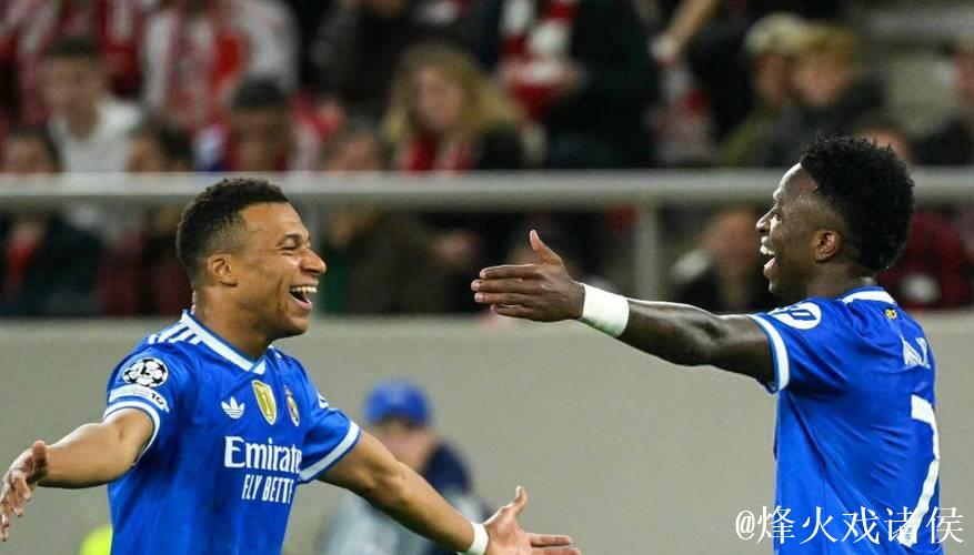 一场4-3上演进球大战,姆巴佩一战封神:轰入4球 一场4-3上演进球大战,姆巴佩一战封神:轰入4球