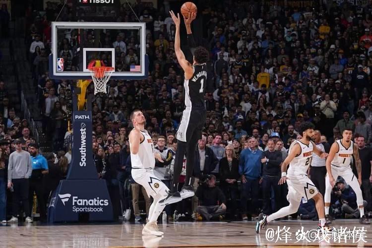 文班亚马35+18力压约基奇41+18 马刺击败掘金 国王拿下灰熊 文班亚马35+18力压约基奇41+18 马刺击败掘金 国王拿下灰熊